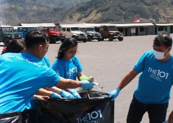 Sapu Gunung The 101 Malang OJ Bantu Kebangkitan Wisata Bromo